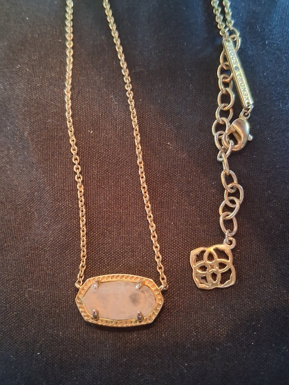 Kendra Scott Elisa Necklace - Picture 2 of 4